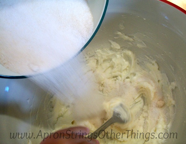 Cream Butter and Sugar at ApronStringsOtherThings.com #CookUpFun #PersonalCreations