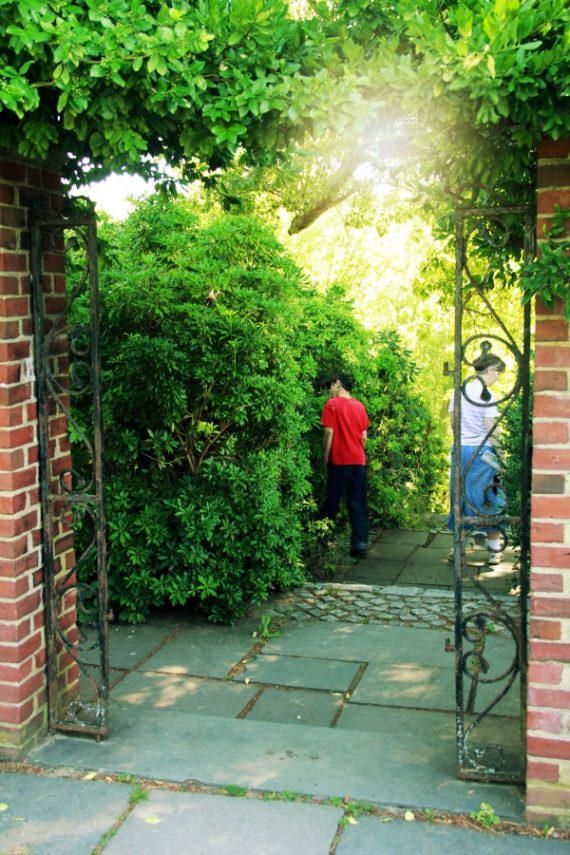 Could This be the Secret Garden at ApronStringsOtherThings.com